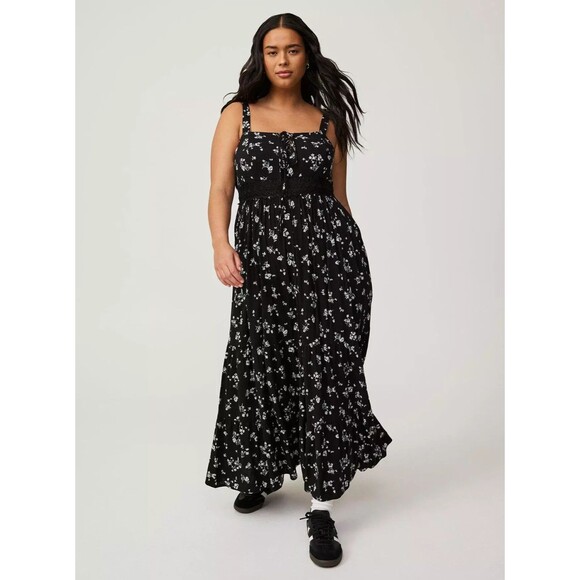 torrid Dresses & Skirts - Torrid  Maxi Lace-Up Dress Black & White Floral Boho Cottagecore Size 1 1x BL